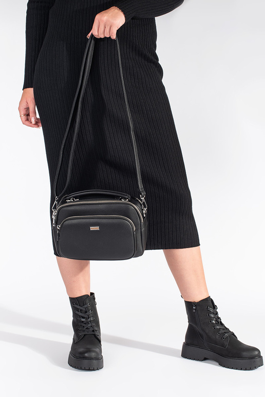 couleur noire bottes avec une... couleur noire bottes avec une...