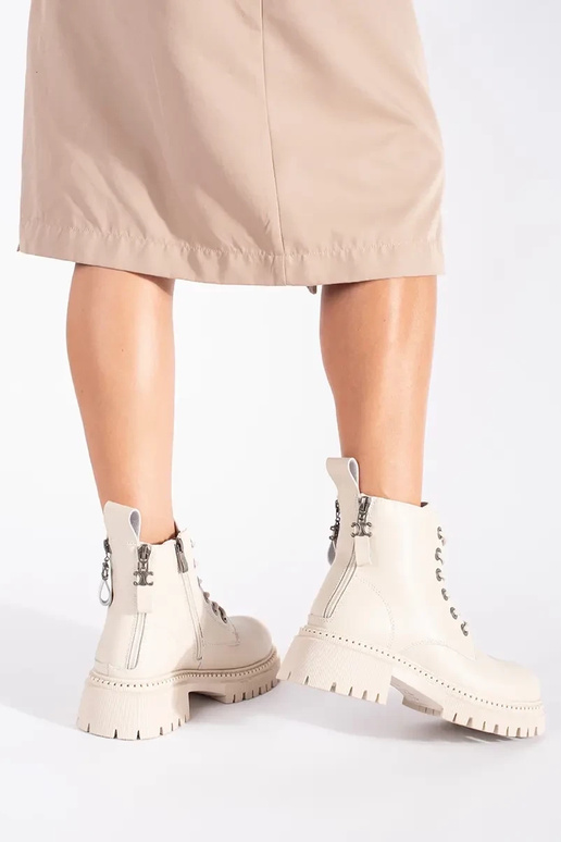 Peau beige attaché Chaussures de femme