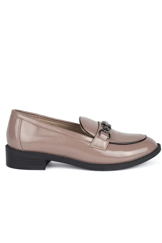 avec effet vernis beige mocassins... avec effet vernis beige mocassins...