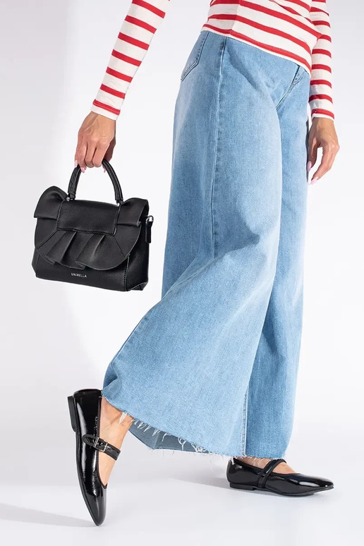 couleur noire laqué ballerines couleur noire laqué ballerines