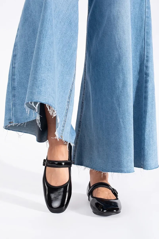 couleur noire laqué ballerines couleur noire laqué ballerines