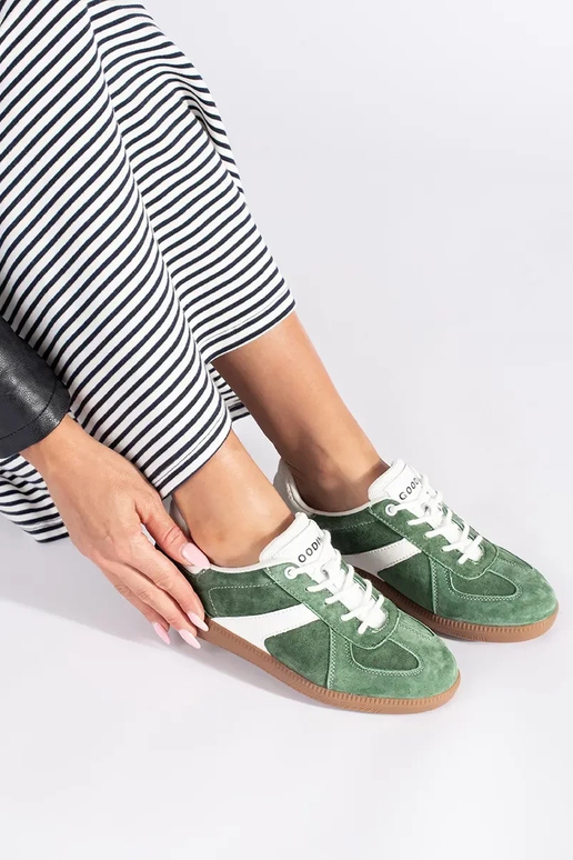 Peau zielono couleur blanche... Peau zielono couleur blanche...