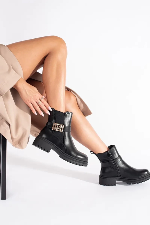 couleur noire un classique chaussures... couleur noire un classique chaussures...