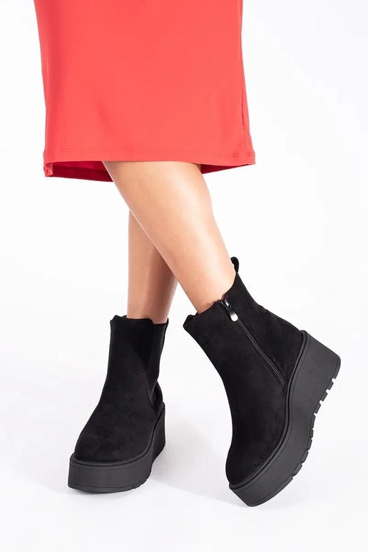 couleur noire en daim Bottines...