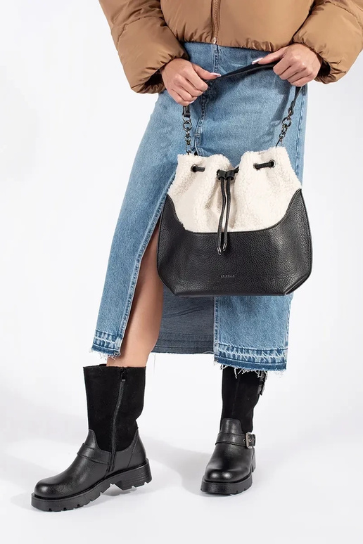 Sac à main noir élégant avec fourrure