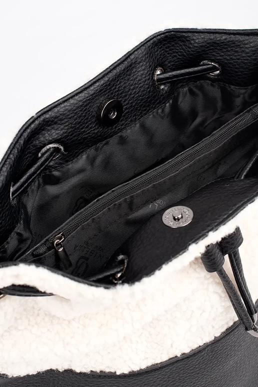 Sac à main noir élégant avec fourrure