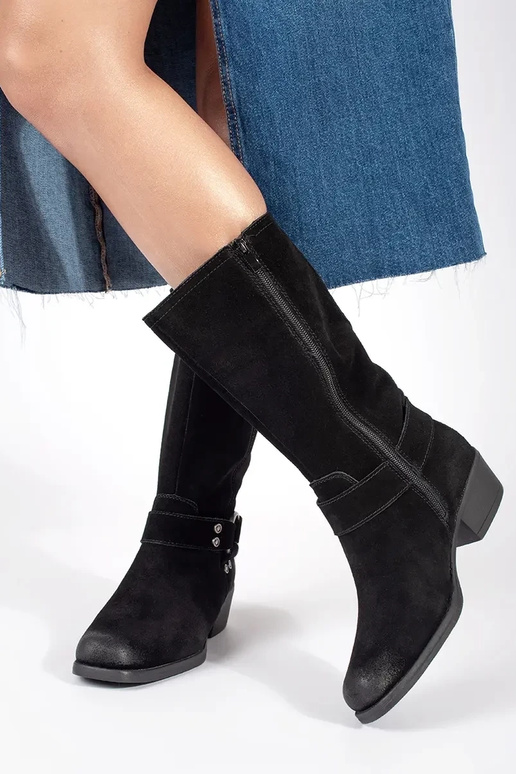 Bottes de cow-boy en cuir noir avec...