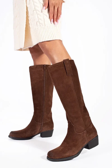bottes isolées marron par... 2