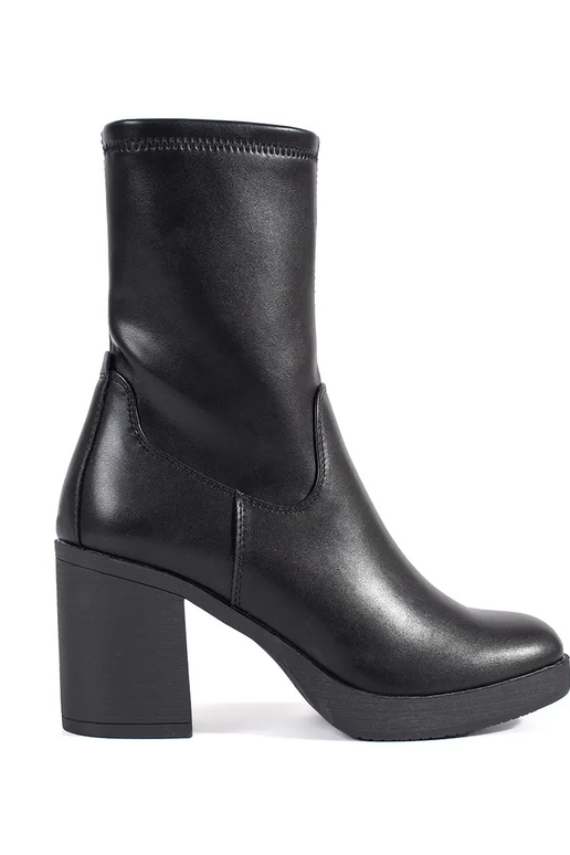 chaussures noires pour femmes à talon... chaussures noires pour femmes à talon...