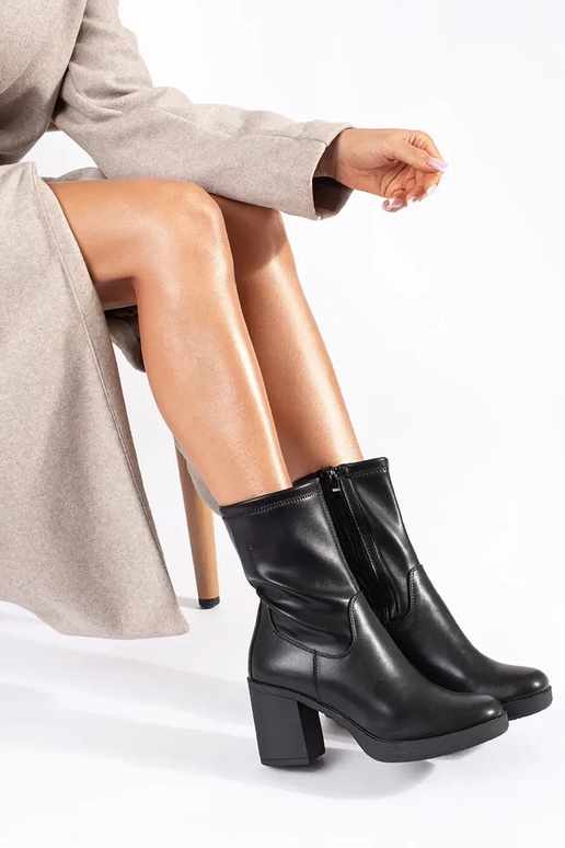 chaussures noires pour femmes à talon... chaussures noires pour femmes à talon...