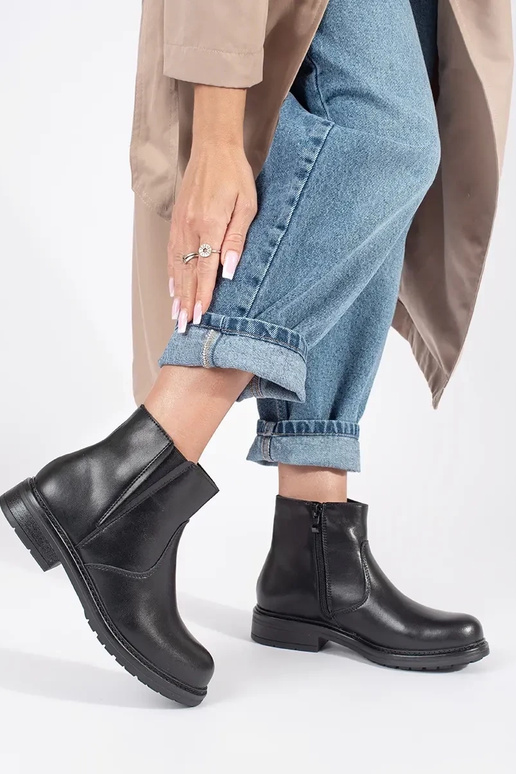 Cuir noir Chelsea Chaussures à... Cuir noir Chelsea Chaussures à...