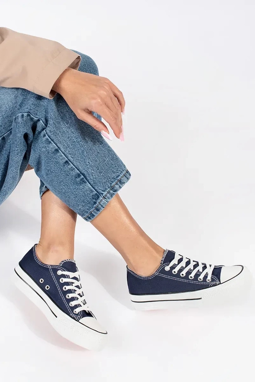 chaussures à lacets classiques pour... chaussures à lacets classiques pour...