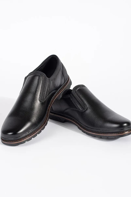 Chaussures noires pour hommes avec... Chaussures noires pour hommes avec...