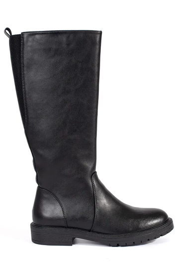 Peau couleur noire un...