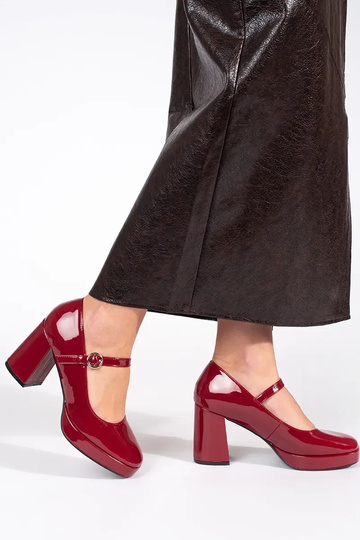 Baskets à talons vernies... 2