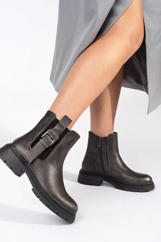 Chaussures à boucles marron foncé