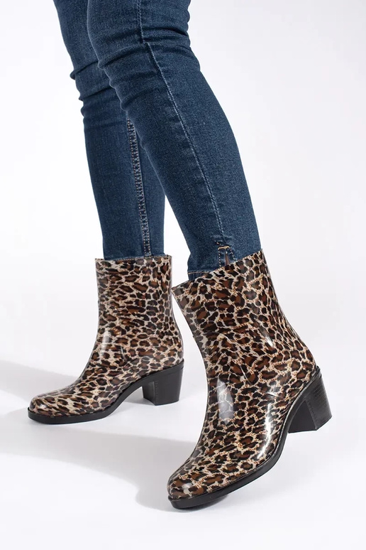 Bottes en caoutchouc femmes sur des...