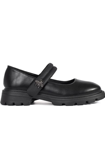 couleur noire chaussures de...