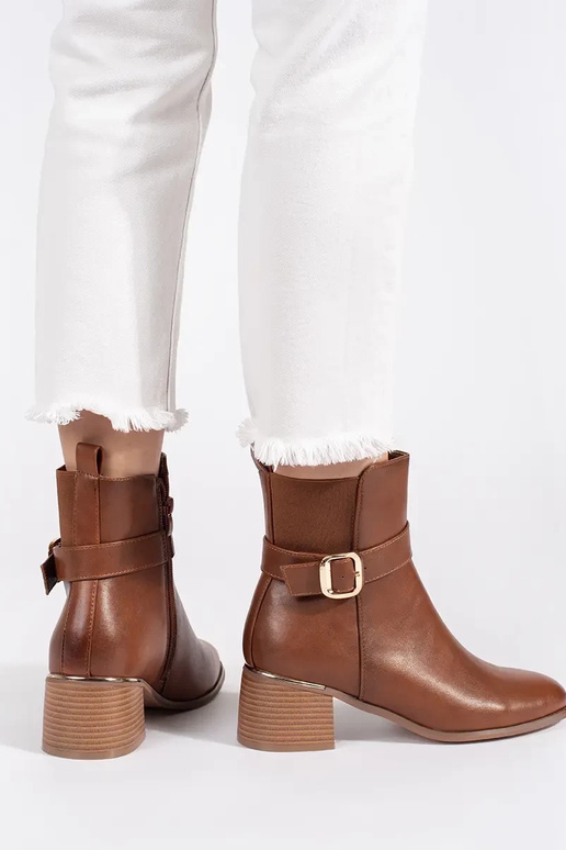 marron Chaussures de femme sur le...