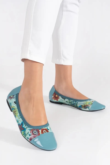 Ballerines avec bout en... 2