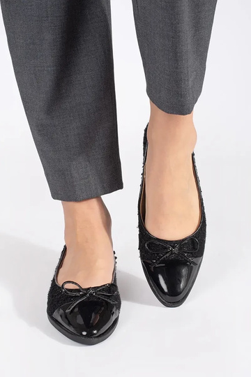 couleur noire paillettes... 2