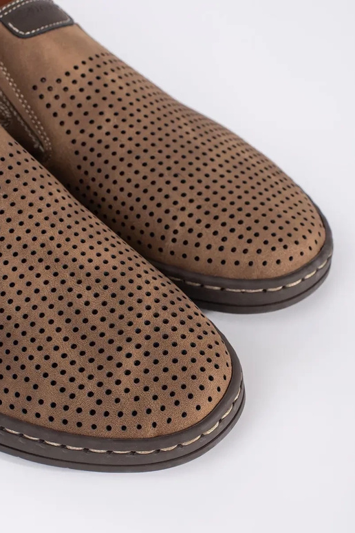 Mocassins pour hommes ajourés couleur... Mocassins pour hommes ajourés couleur...