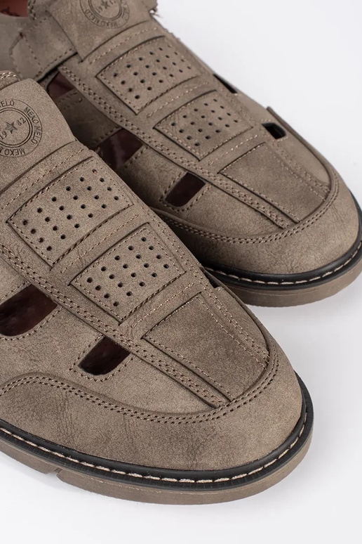 Sandales noires pour hommes