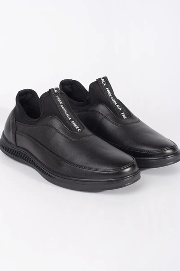 Chaussures pour hommes en... 2