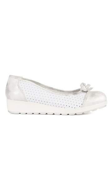 Mocassins dorés en daim...