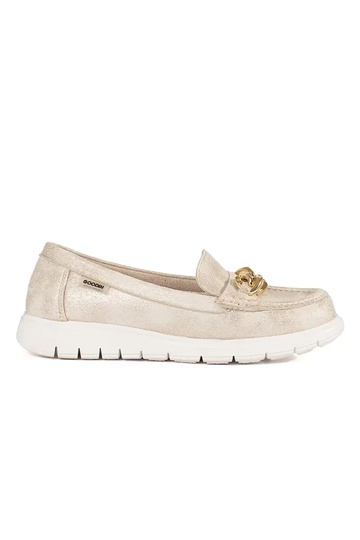 Mocassins couleur ivoire...