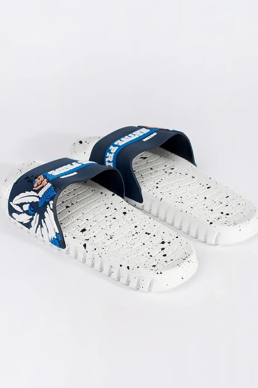 Chaussons de piscine blancs avec bleu