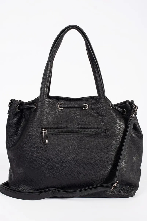 Sac noir en forme de pochette