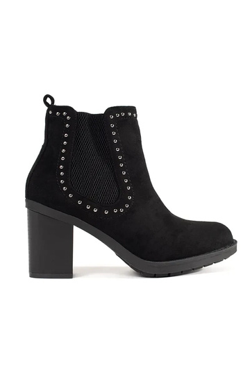 Bottines noires en daim