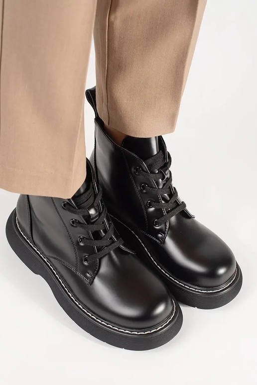 Chaussures noires à plateforme