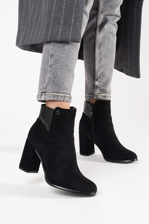 bottines en daim noires bottines en daim noires
