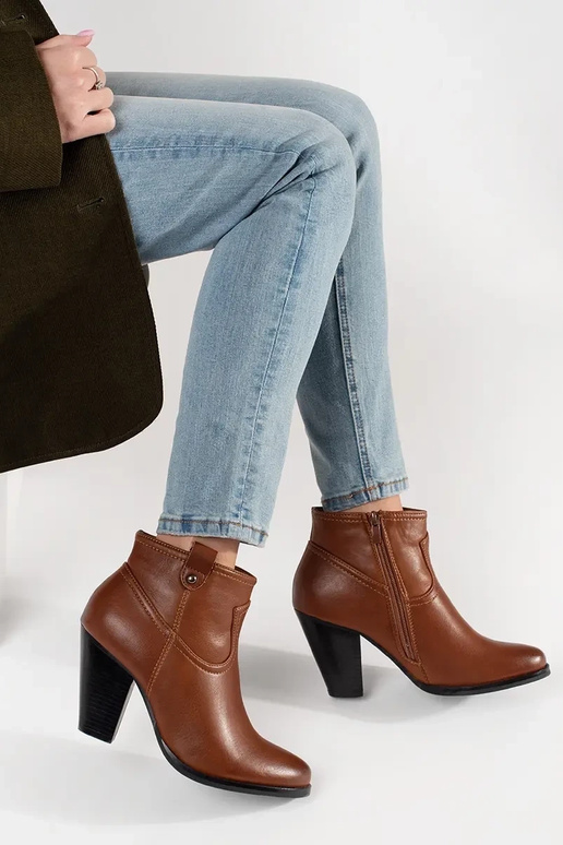 Chaussures marron à talons hauts