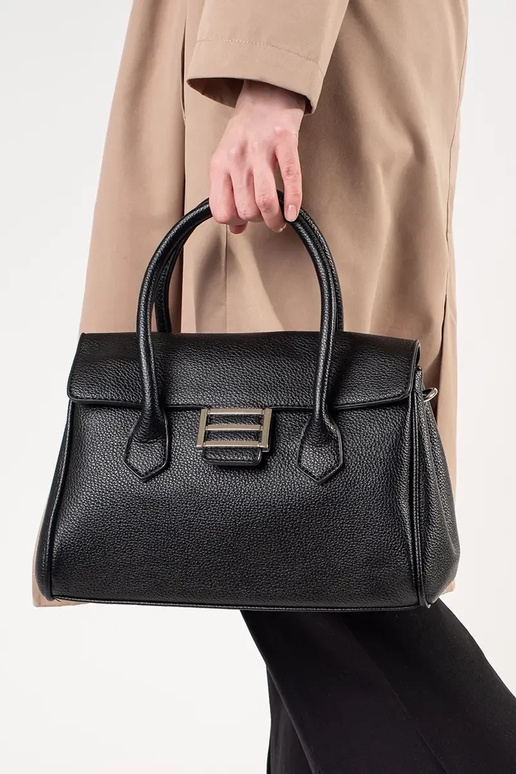 Sac à main noir avec lanières