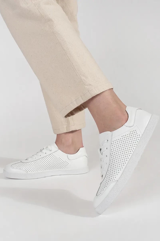 Baskets sport ajourées blanches en cuir Baskets sport ajourées blanches en cuir