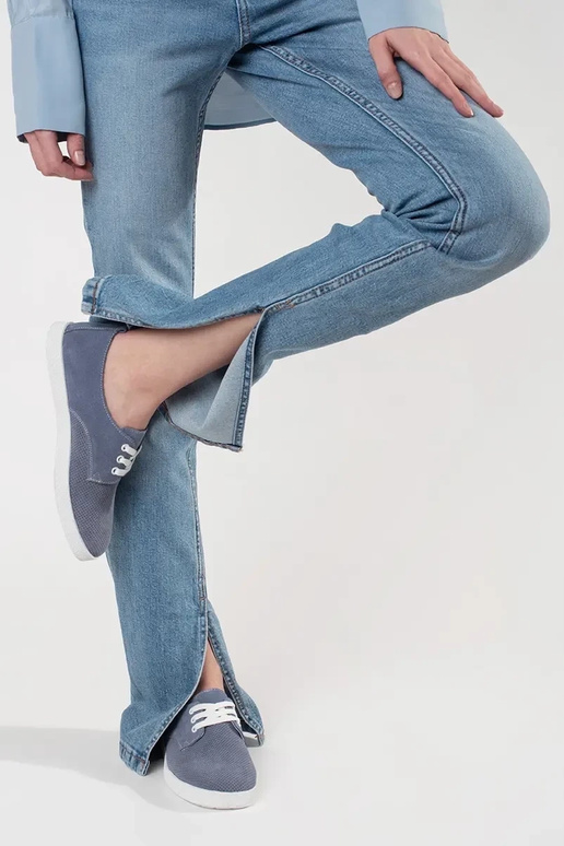 Chaussures ajourées en cuir naturel...