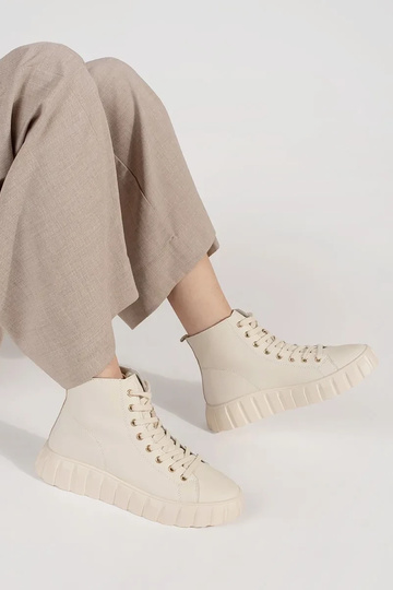 Bottes hautes pour femmes... 2