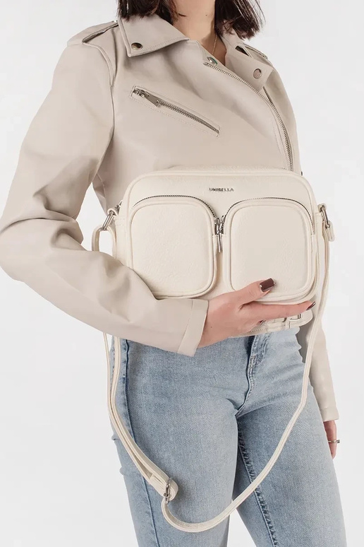 Petit sac en couleur orange avec poches