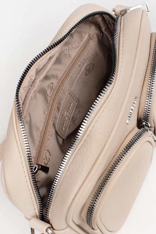 Petit sac en couleur ivoire avec poches