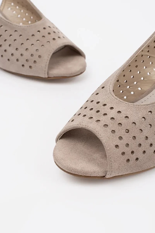 Sandales couleur sable à talon bas Sandales couleur sable à talon bas