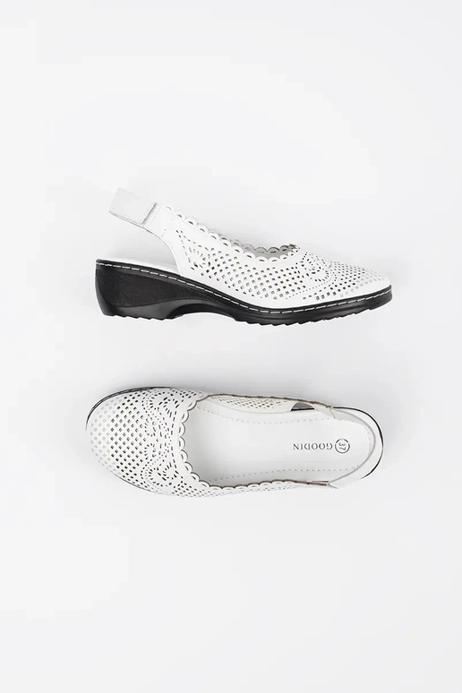 Sandales blanches à plateforme avec... Sandales blanches à plateforme avec...