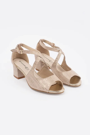 Sandales pour femmes... 2