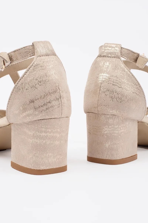 Sandales pour femmes couleur sable à...