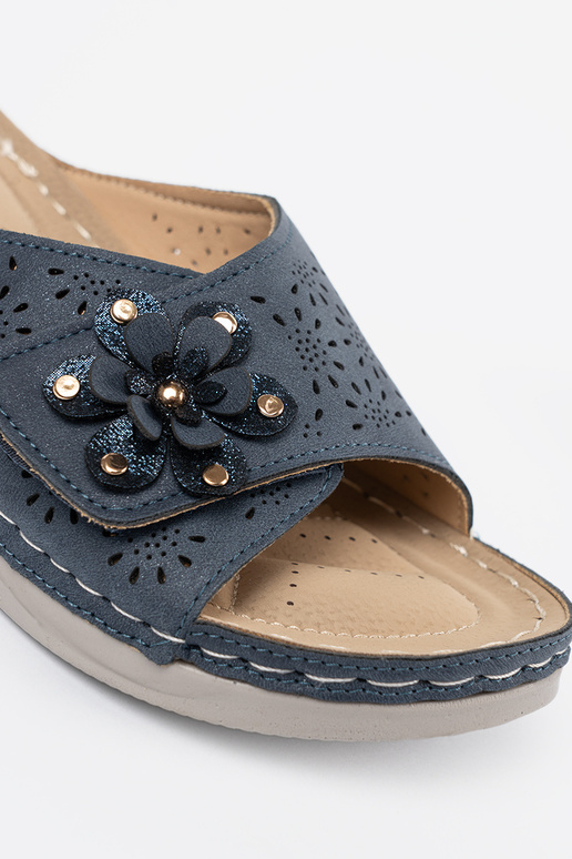 Chaussons pour femmes avec fleurs...