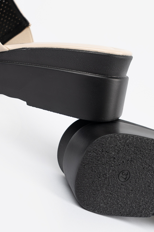 Chaussons pour femmes à plateforme sable