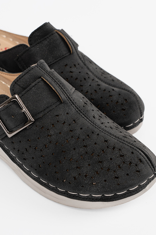 Chaussons avec orteils fermés et...