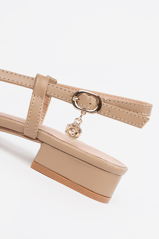 Sandales brun foncé grisâtre